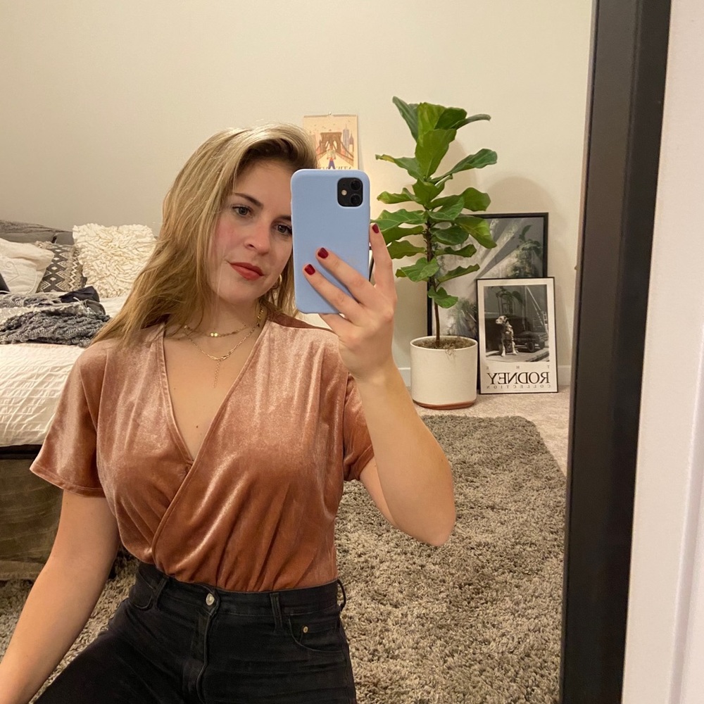 Blush Pink Velvet V-Neck Bodysuit (never worn!)